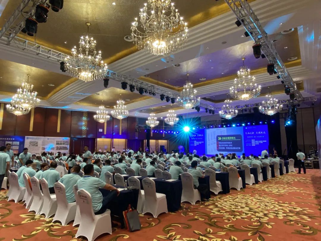 AG恒峰携Headcel水性涂料体系全系产品亮相安徽涂协会员大会！