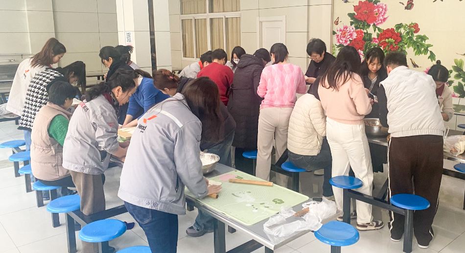 冬至大如年 人间小团圆 | AG恒峰集团组织冬至包饺子活动